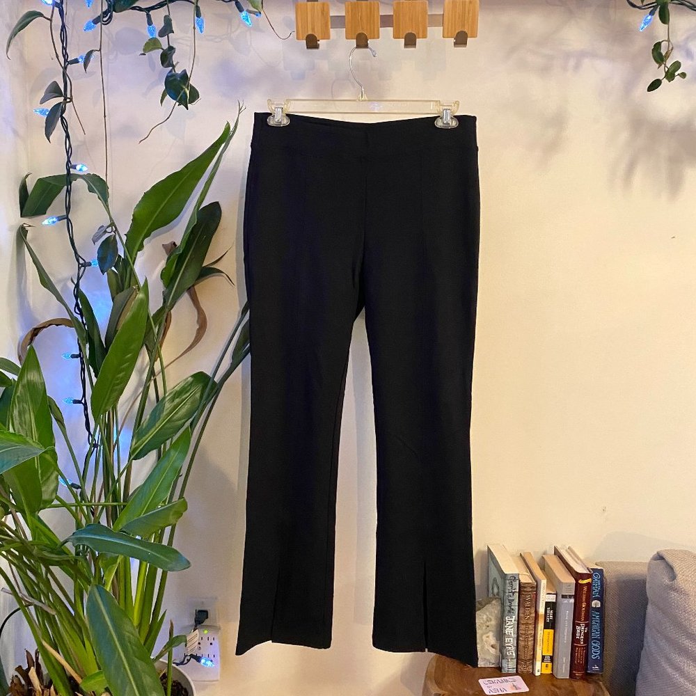 ✨ Black Straight-Legged Legging Pants ~ Size L ~ Cute Open Ankle Detail ✨